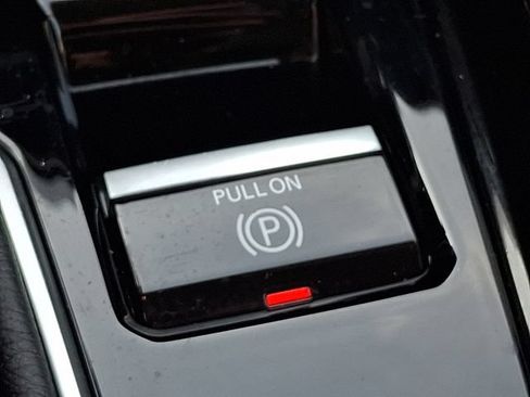 Used 2022 Jeep Compass Limited AWD/4WD image 25