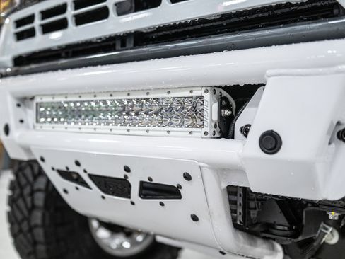 New 2025 Ford Bronco Heritage Edition AWD/4WD image 13