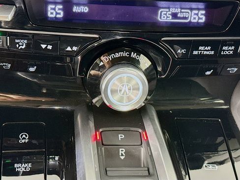 Used 2023 Acura MDX SH-AWD w/ Technology Package image 22