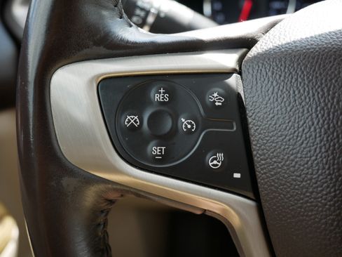 Used 2018 GMC Acadia Denali AWD/4WD image 28