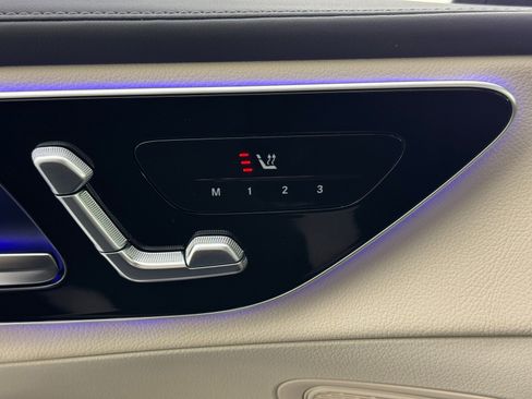 Used 2024 Mercedes-Benz GLC 300 GLC 300 image 18