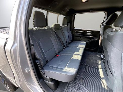 Used 2023 RAM 1500 Big Horn AWD/4WD image 24