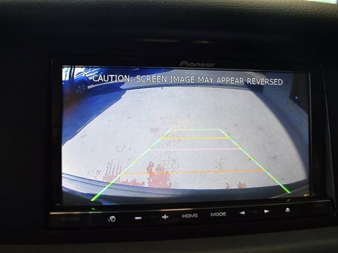 Used 2005 Land Rover Range Rover HSE image 32