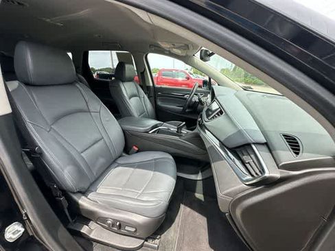 Used 2020 Buick Enclave Essence AWD/4WD image 23