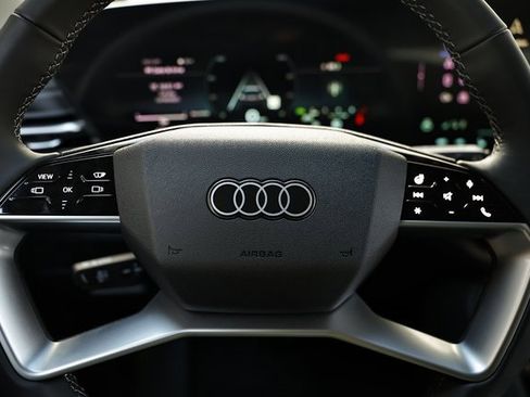 New 2025 Audi Q5 2.0T Premium Plus image 32