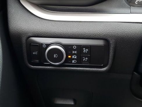 Certified 2023 Ford Explorer XLT w/ Equipment Group 202A image 14