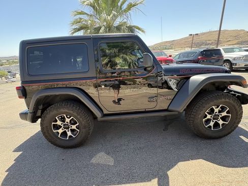 Used 2021 Jeep Wrangler Rubicon AWD/4WD image 6
