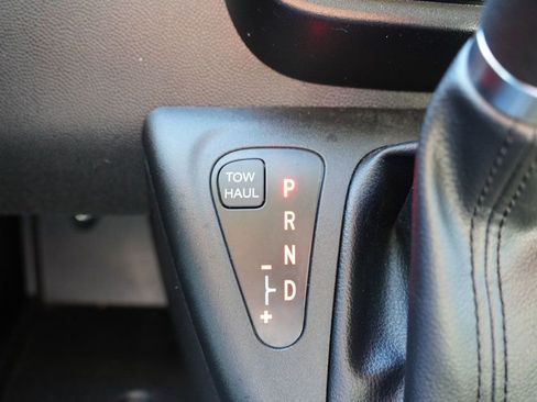 Used 2022 RAM ProMaster 2500 w/ Convenience Group image 25