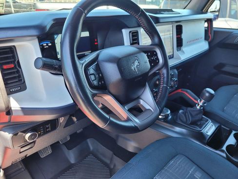Used 2024 Ford Bronco Heritage Edition AWD/4WD image 12