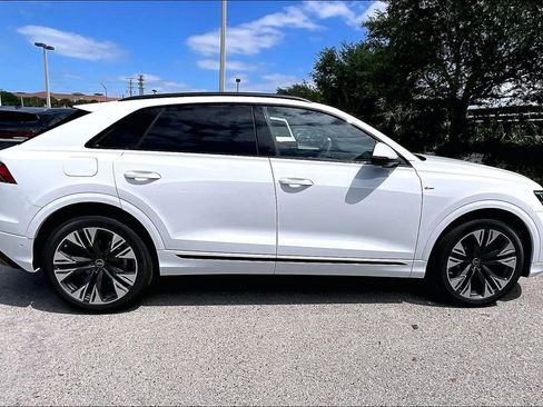 New 2026 Audi Q8 Prestige image 4