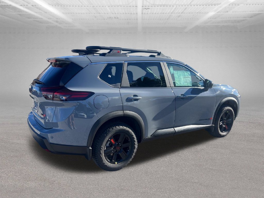 Certified 2026 Nissan Rogue SV AWD/4WD image 5