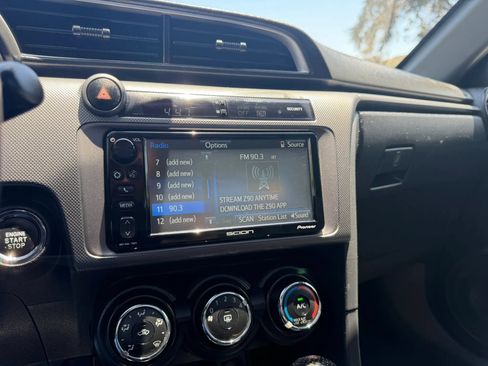 Used 2016 Scion tC FWD image 26