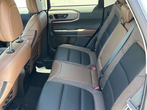 Used 2025 Ford Bronco Sport Outer Banks w/ Outer Banks Tech Package+ AWD/4WD image 12