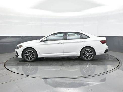 New 2026 Volkswagen Jetta Sport image 4