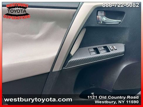 Used 2015 Toyota RAV4 XLE AWD/4WD image 17