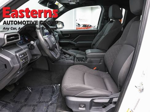 Used 2024 Toyota Tacoma SR RWD image 13