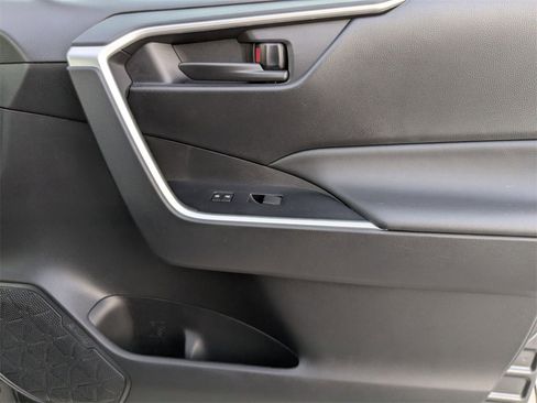 Used 2025 Toyota RAV4 LE image 34