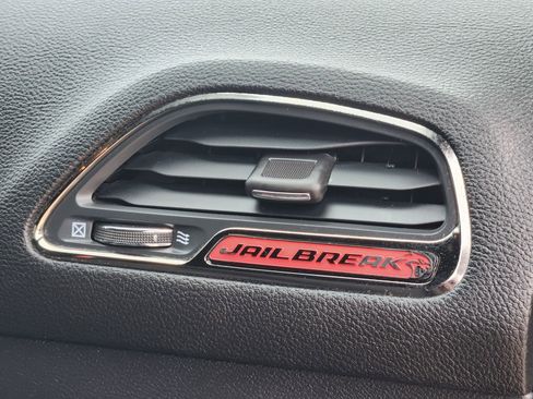 Used 2023 Dodge Challenger SRT Hellcat image 27