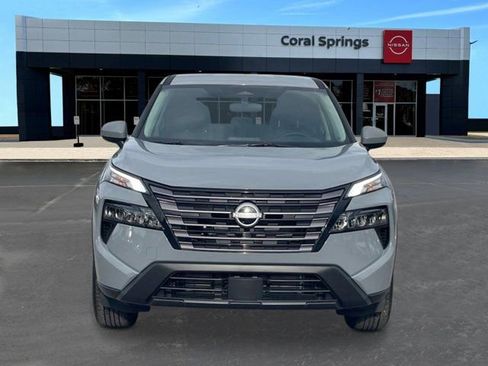 New 2026 Nissan Rogue SV FWD image 8