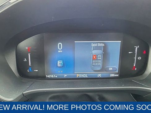 Used 2025 Ford Escape ST-Line image 17