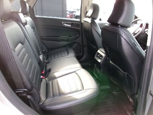 Certified 2023 Ford Edge SEL w/ Convenience Package image 5