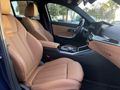 Certified 2024 BMW 330i 330i w/ Convenience Package image 33