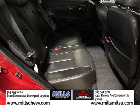 Used 2019 Nissan Rogue SL w/ Premium Package AWD/4WD image 16