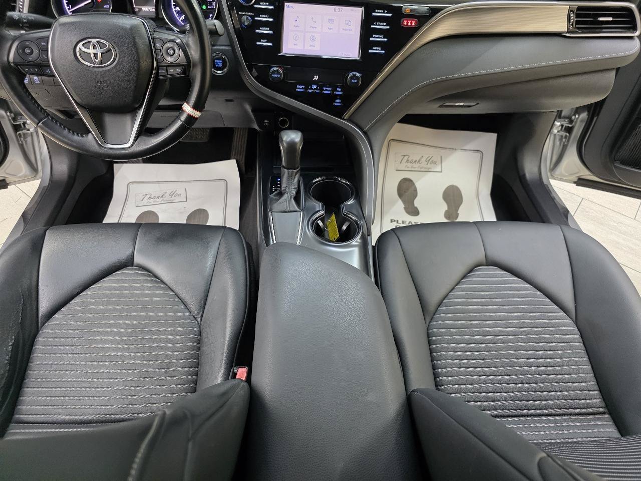 Used 2019 Toyota Camry SE w/ Convenience Package FWD image 27