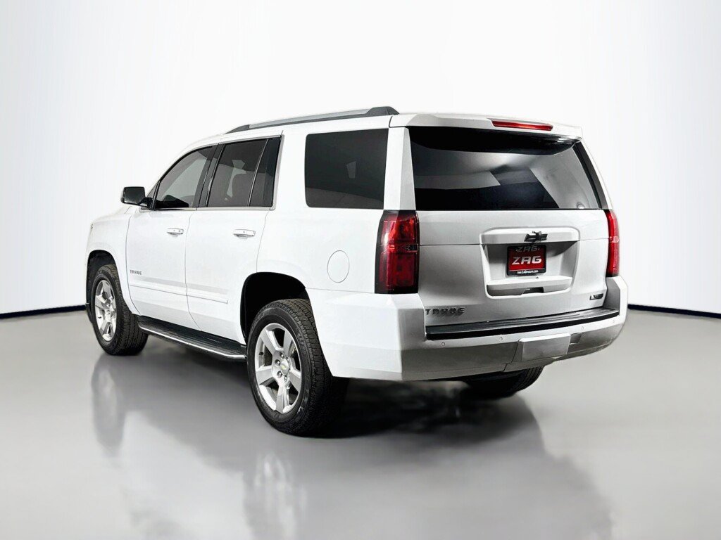 Used 2018 Chevrolet Tahoe Premier RWD image 3