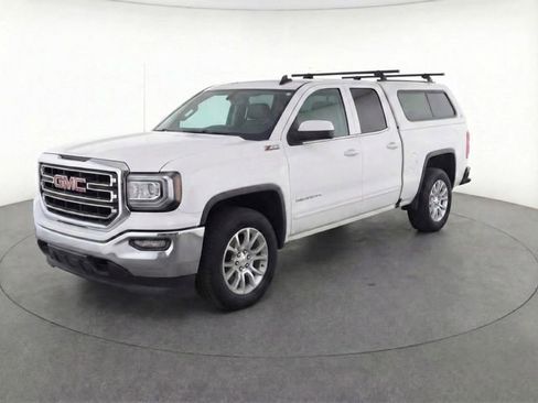 Certified 2017 GMC Sierra 1500 SLE w/ SLE Value Package image 22