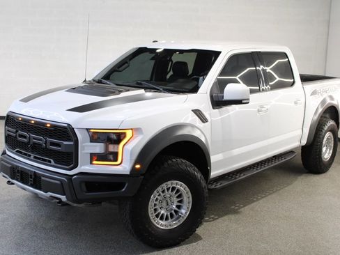 Used 2018 Ford F150 Raptor w/ Equipment Group 802A Luxury AWD/4WD image 1