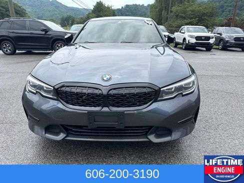 Used 2020 BMW 330i xDrive Sedan w/ Convenience Package AWD/4WD image 4