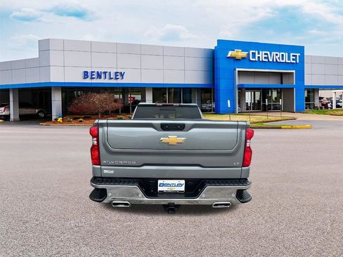 Used 2024 Chevrolet Silverado 1500 LT image 4