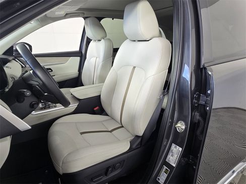 Used 2024 MAZDA CX-90 3.3 Turbo S w/ Premium Package image 7