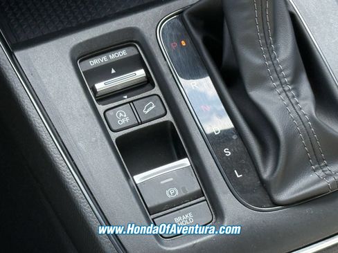 Certified 2025 Honda CR-V EX image 20
