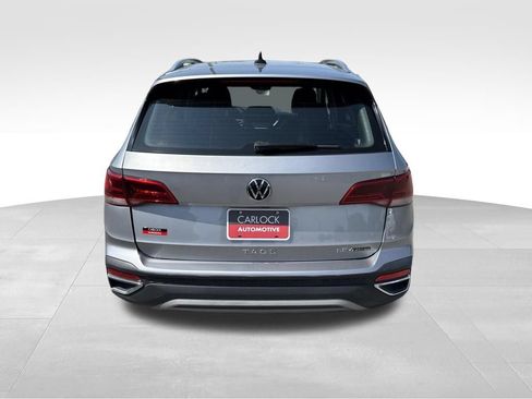 Used 2024 Volkswagen Taos SE FWD image 7
