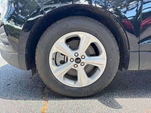 New 2024 Ford Edge SE AWD/4WD image 9