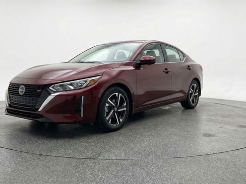 Used 2025 Nissan Sentra SV FWD image 3