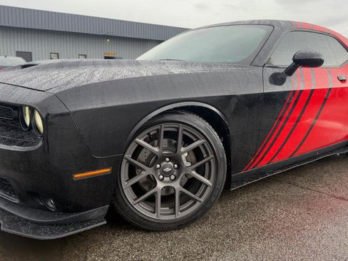 Used 2018 Dodge Challenger T/A RWD image 3