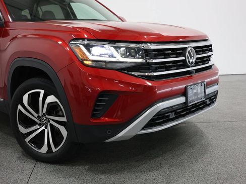 Used 2021 Volkswagen Atlas SEL Premium AWD/4WD image 3
