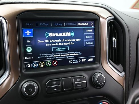 Used 2022 Chevrolet Silverado 1500 High Country image 25