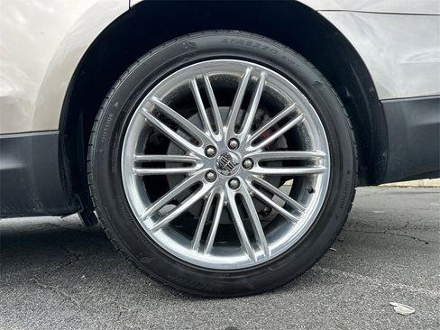 Used 2019 Lincoln MKT AWD image 20