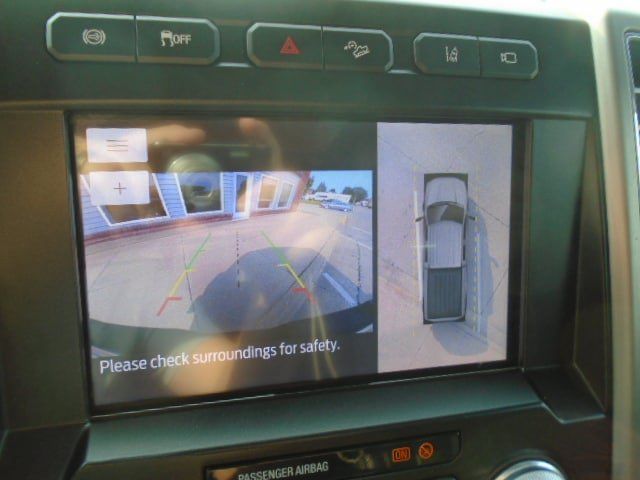Used 2021 Ford F350 Platinum AWD/4WD image 24