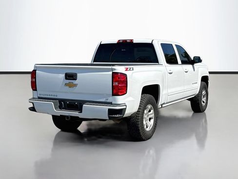 Used 2018 Chevrolet Silverado 1500 LT w/ All Star Edition AWD/4WD image 8