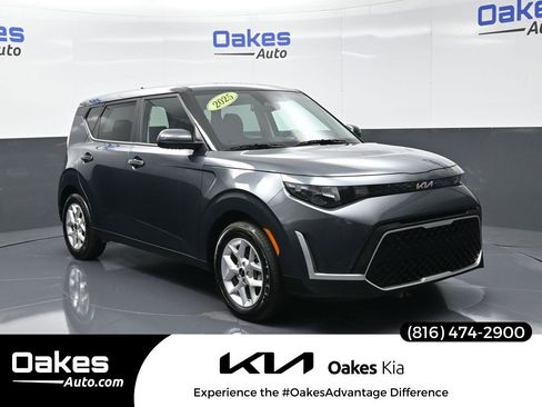 New 2025 Kia Soul S image 1