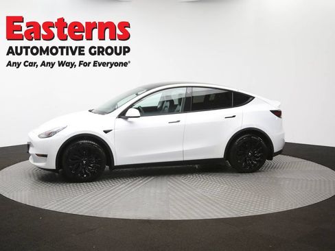 Used 2021 Tesla Model Y Long Range AWD/4WD image 53