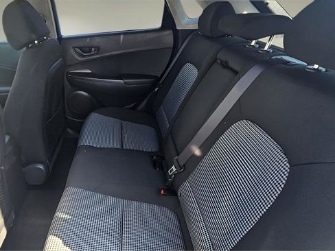 Used 2018 Hyundai Kona SEL AWD/4WD image 14