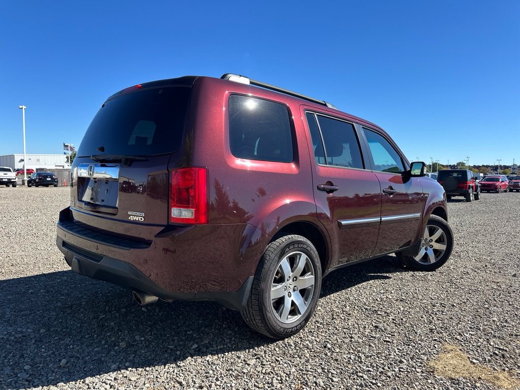 Used 2014 Honda Pilot Touring image 12