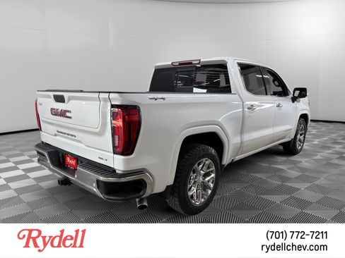 Used 2019 GMC Sierra 1500 SLT w/ SLT Premium Plus Package AWD/4WD image 5