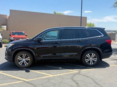 Used 2017 Honda Pilot EX-L image 6